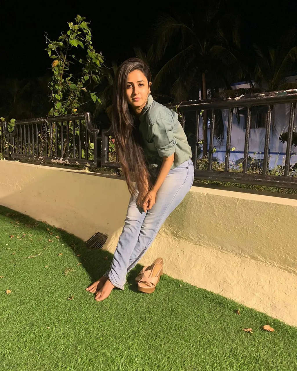 Sana Amin Sheikh Feet