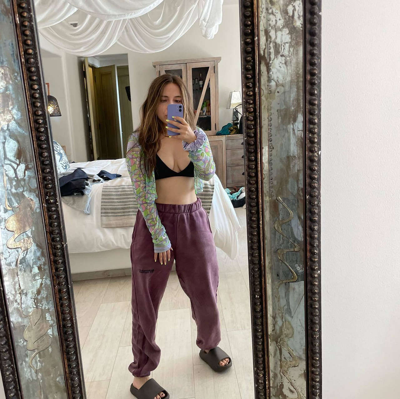 Esther Povitsky Feet