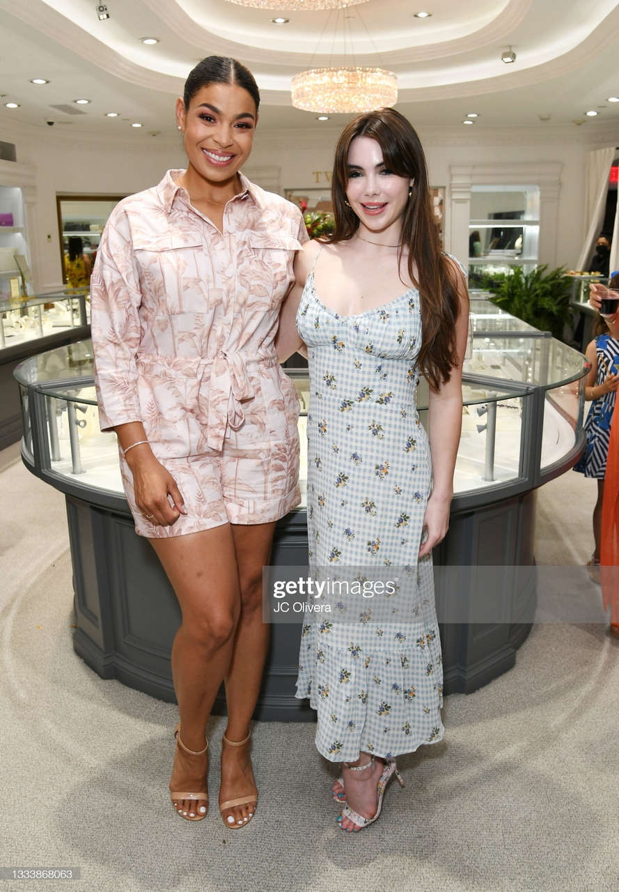 Mckayla Maroney Feet