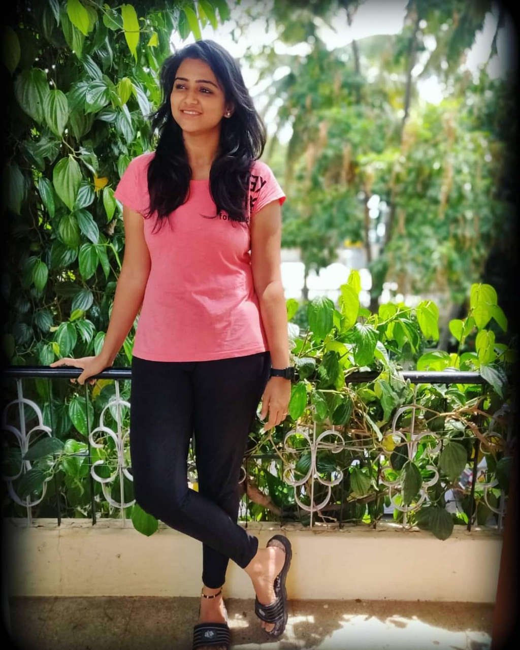 Rashmi Prabhakar Feet