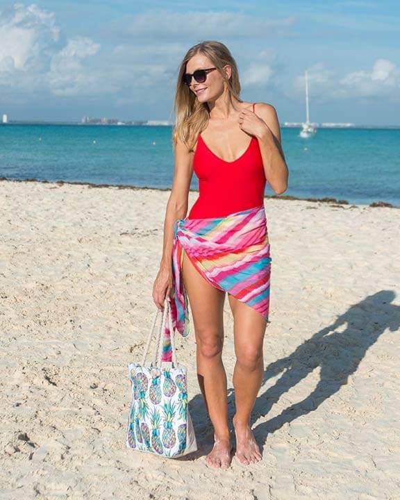 Tabby Delarosby Feet