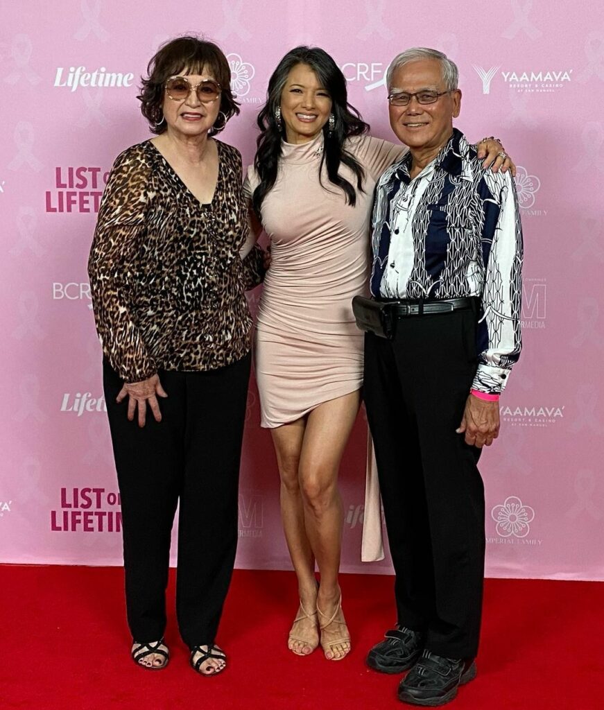 Kelly Hu Feet (4 photos)