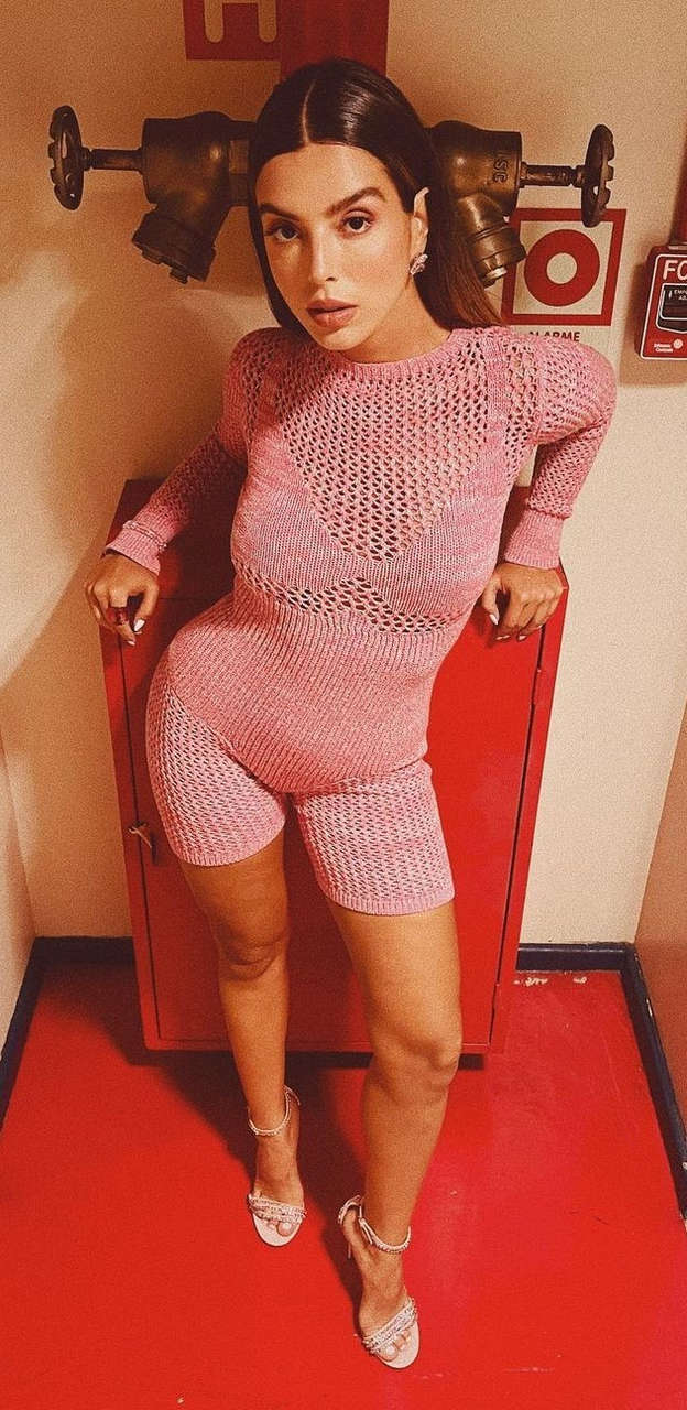 Giovanna Lancellotti Feet