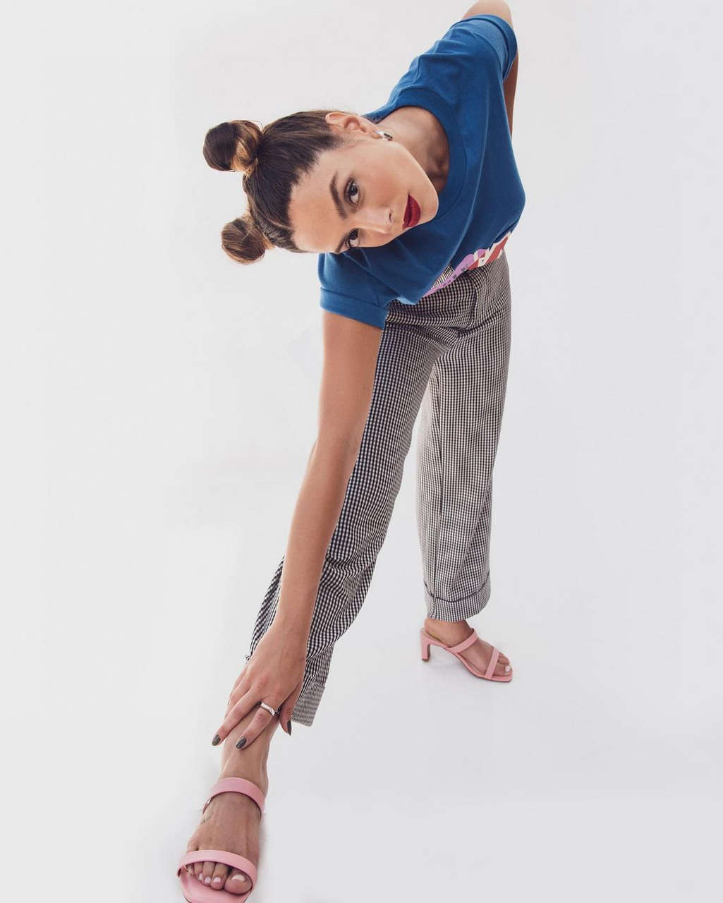 Giovanna Lancellotti Feet