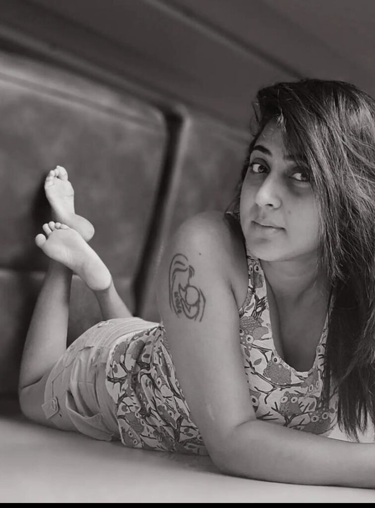 Kaniha Feet (6 photos)