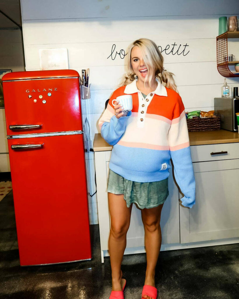 Nicole Franzel Feet (12 photos)