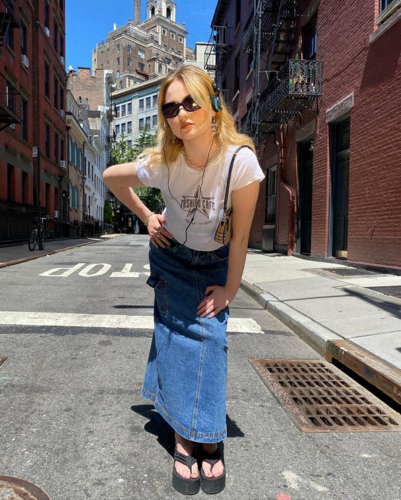 Morgan Lily Feet (6 pictures)