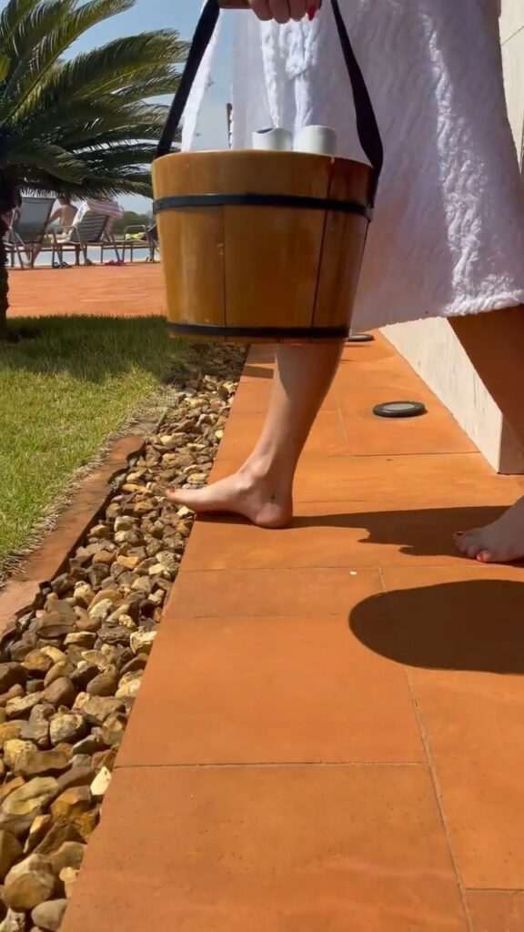Bettina Rudolph Feet (7 images)