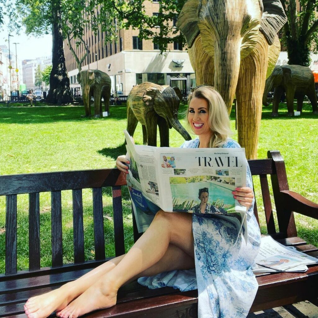 Samantha Rea Feet (4 photos)