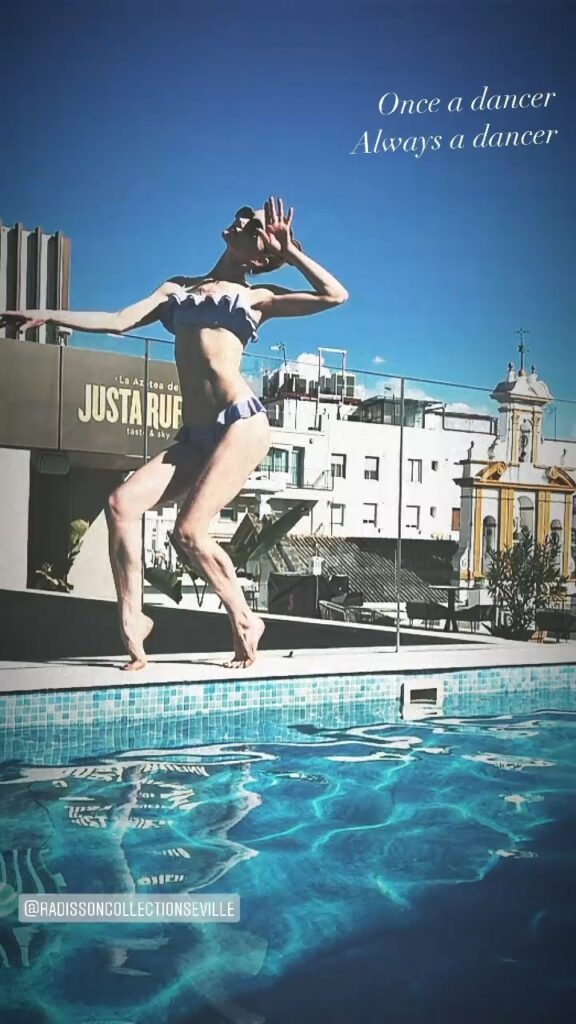 Lotte Verbeek Feet (10 photos)