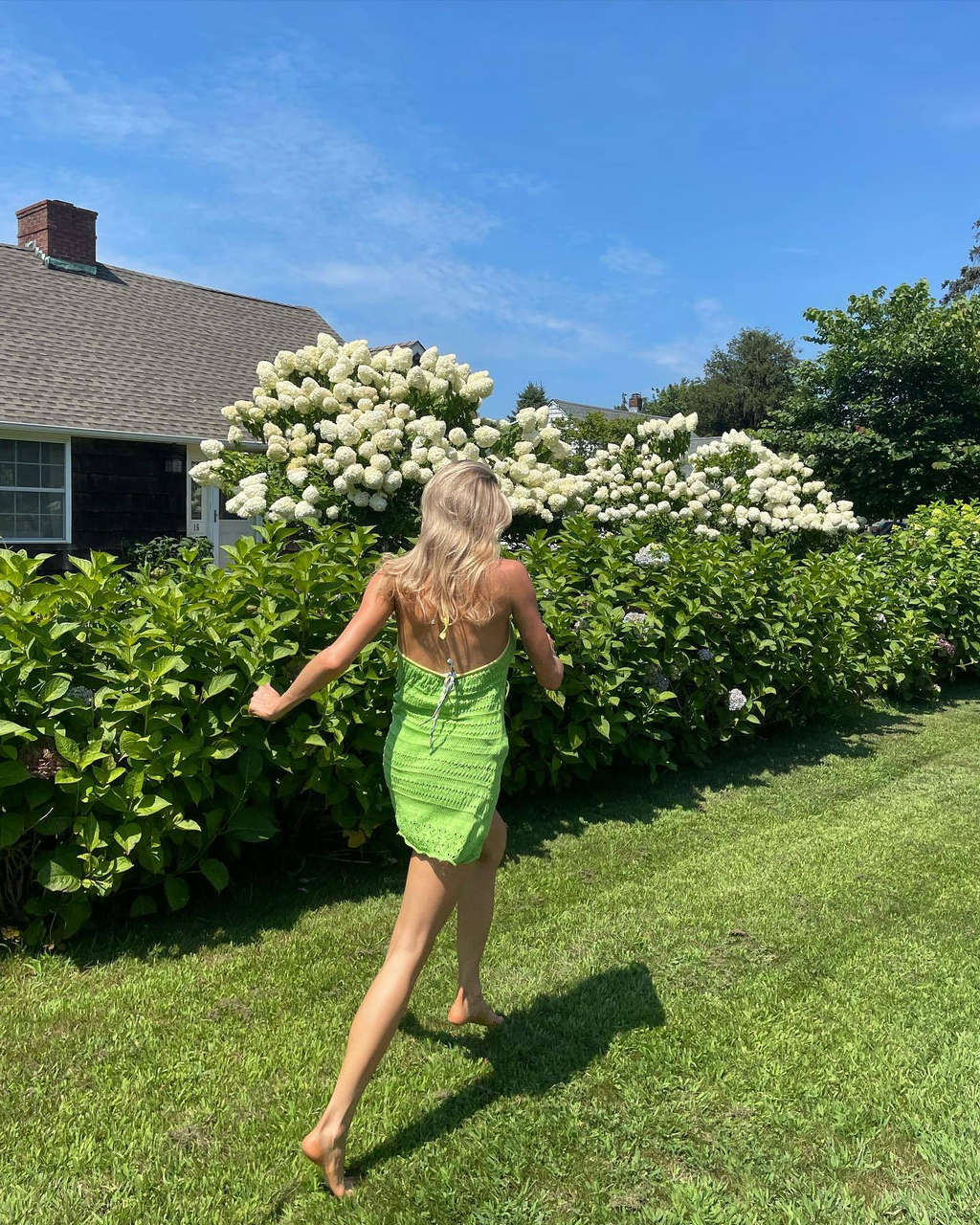 Charlotte Mckinney Feet