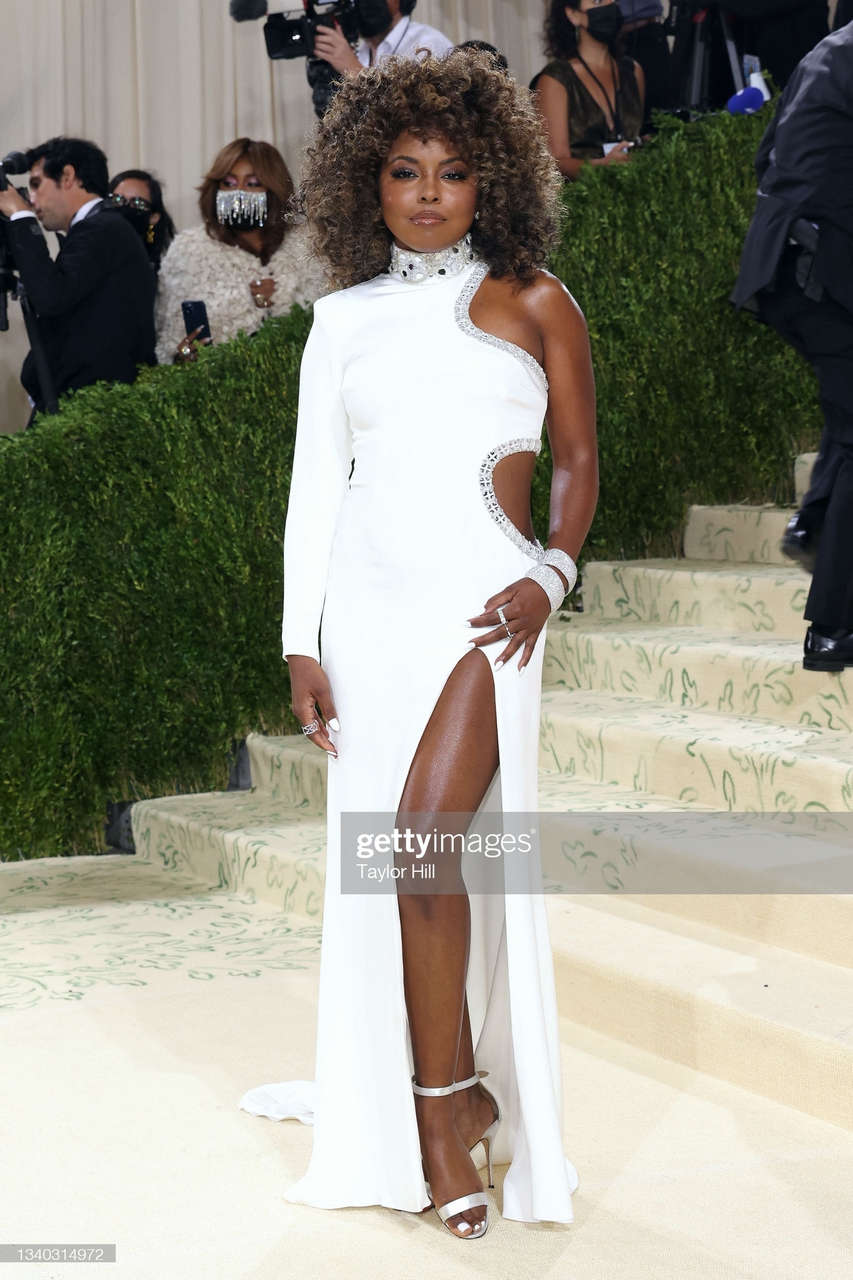 Adrienne Warren Feet