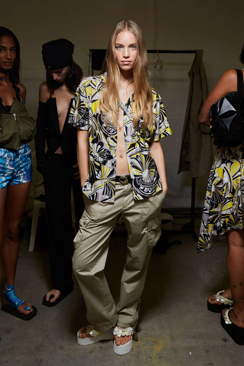 Rebecca Leigh Longendyke Feet