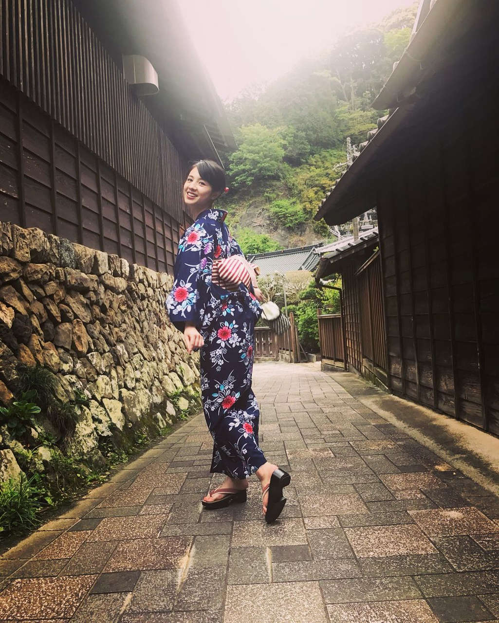 Nanami Sakuraba Feet