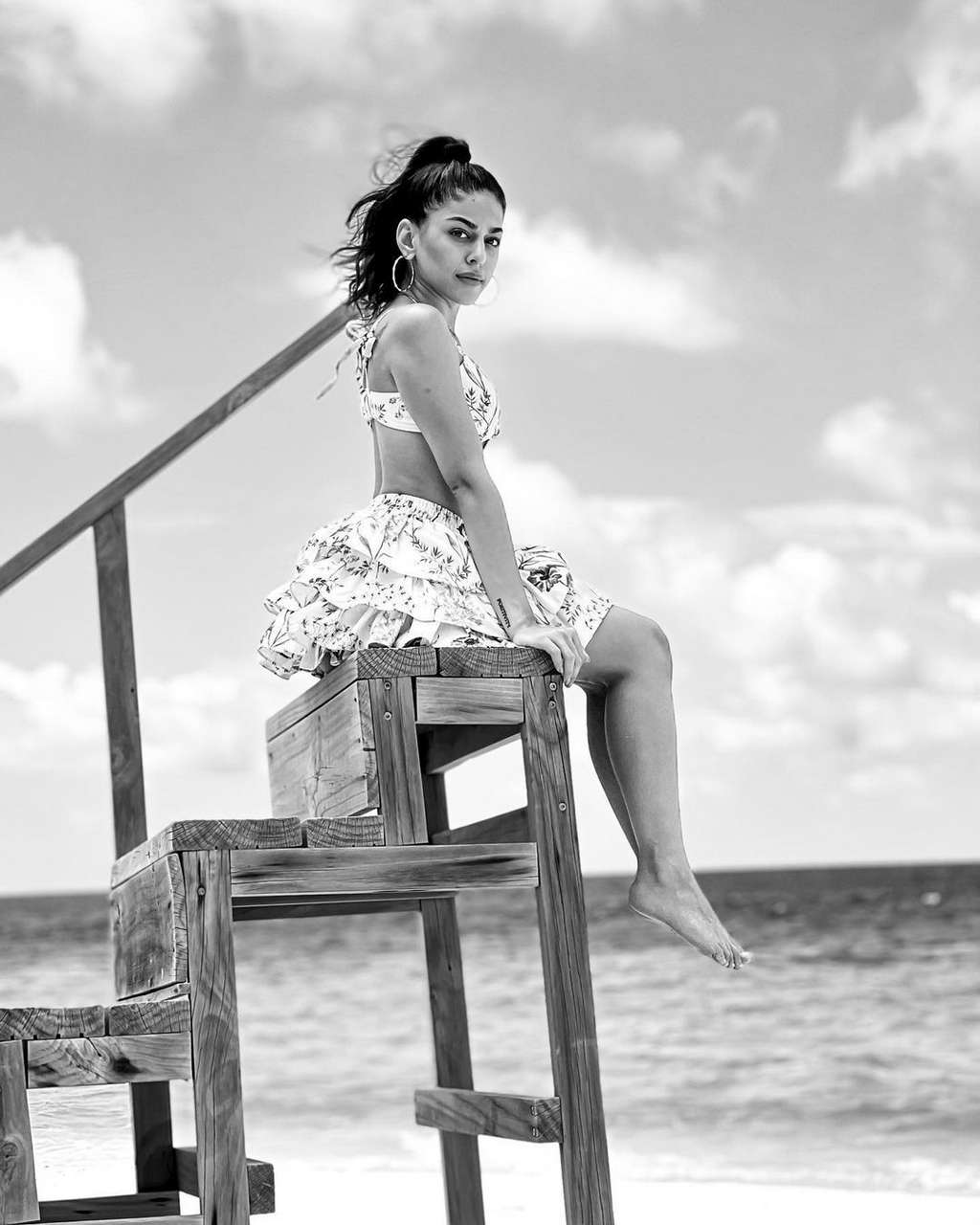 Alaya Furniturewala Feet