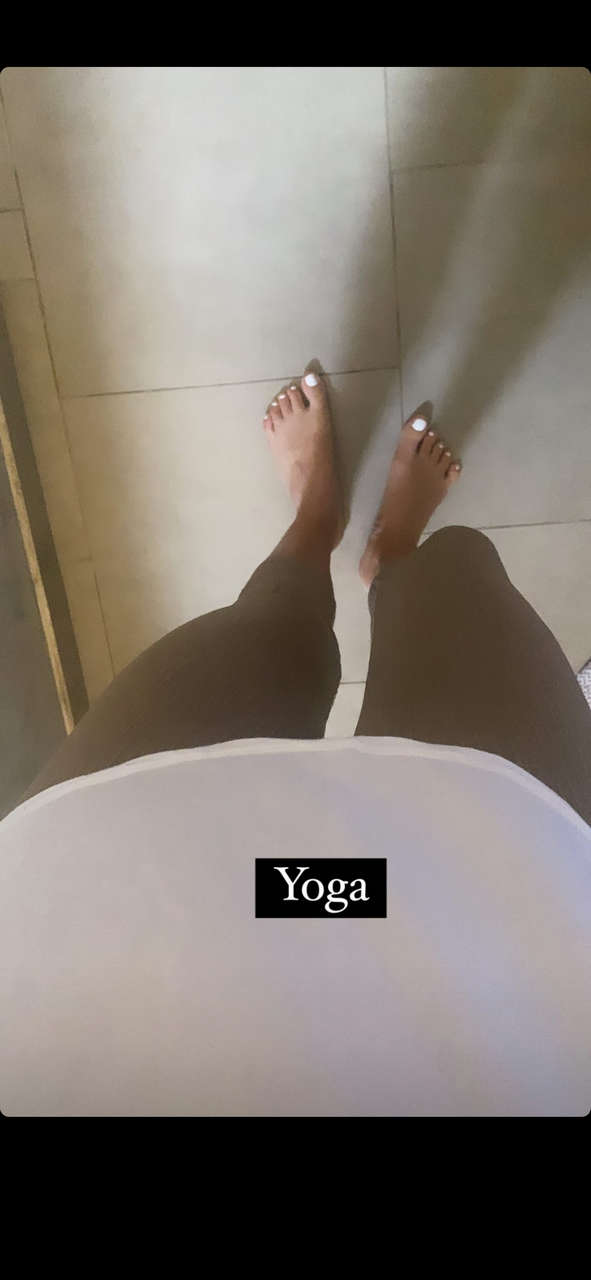 Pauline Ferrand Prevot Feet