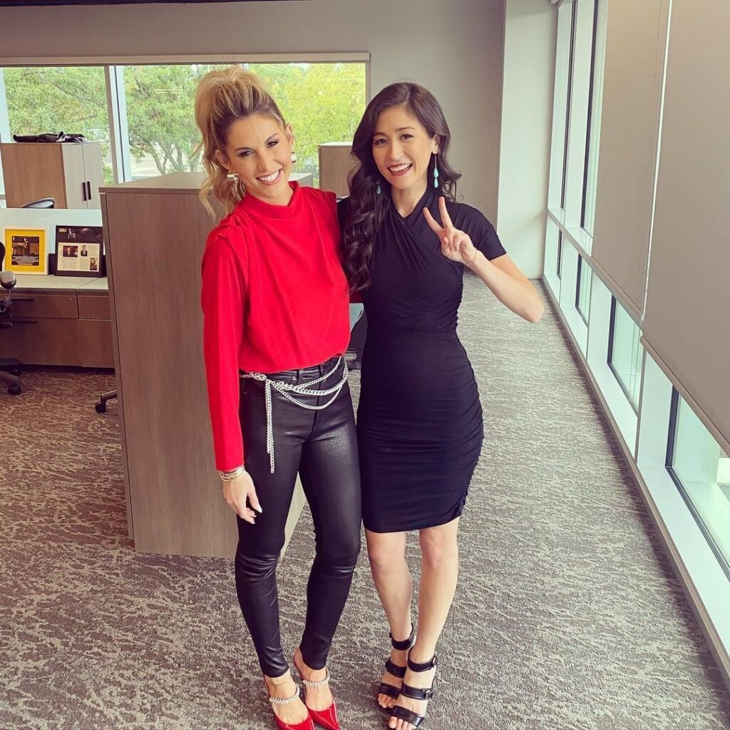 Mina Kimes Feet (2 images)