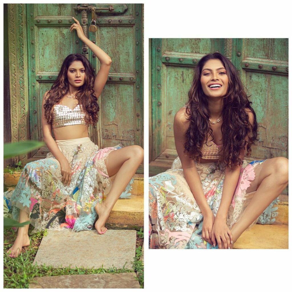 Lopamudra Raut Feet (3 pictures)