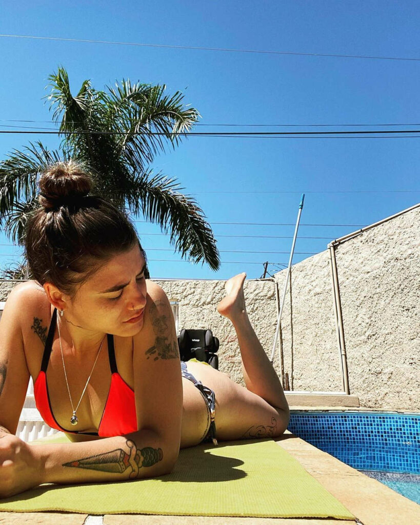 Cynthia Luz Feet (5 photos)