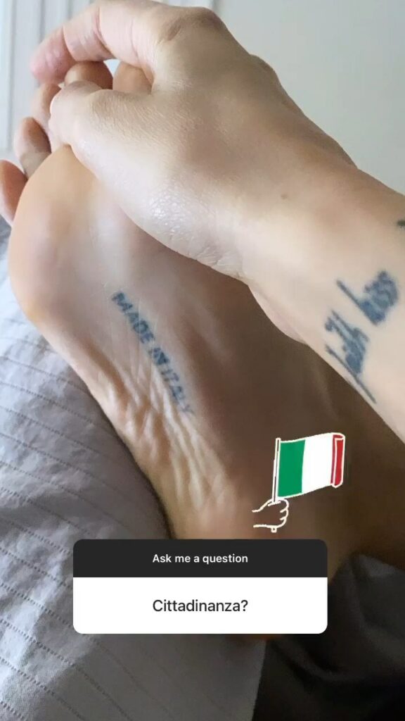 Valentina Fradegrada Feet (5 photos)