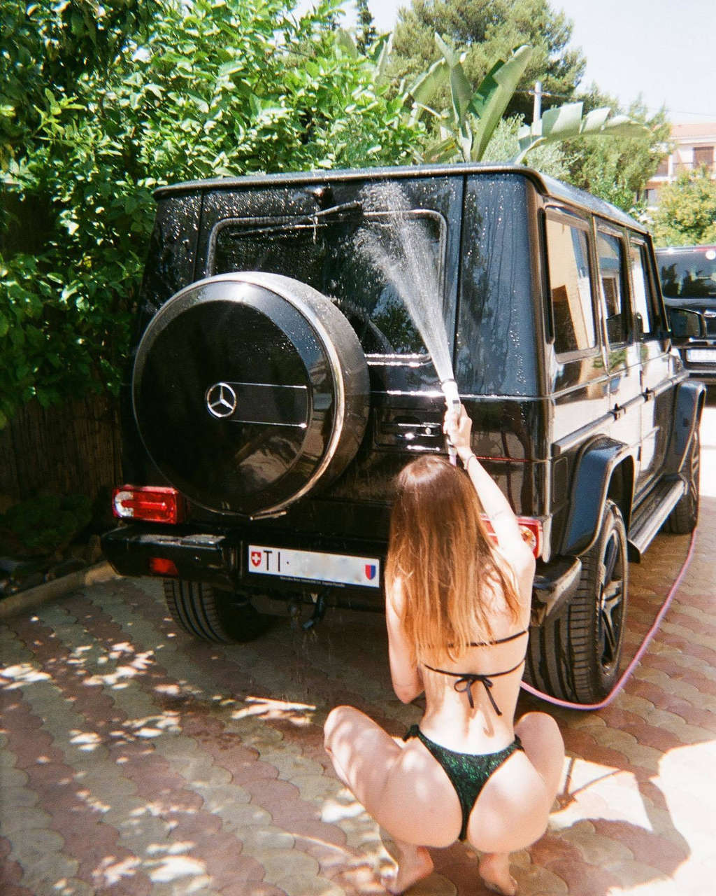 Valentina Fradegrada Feet