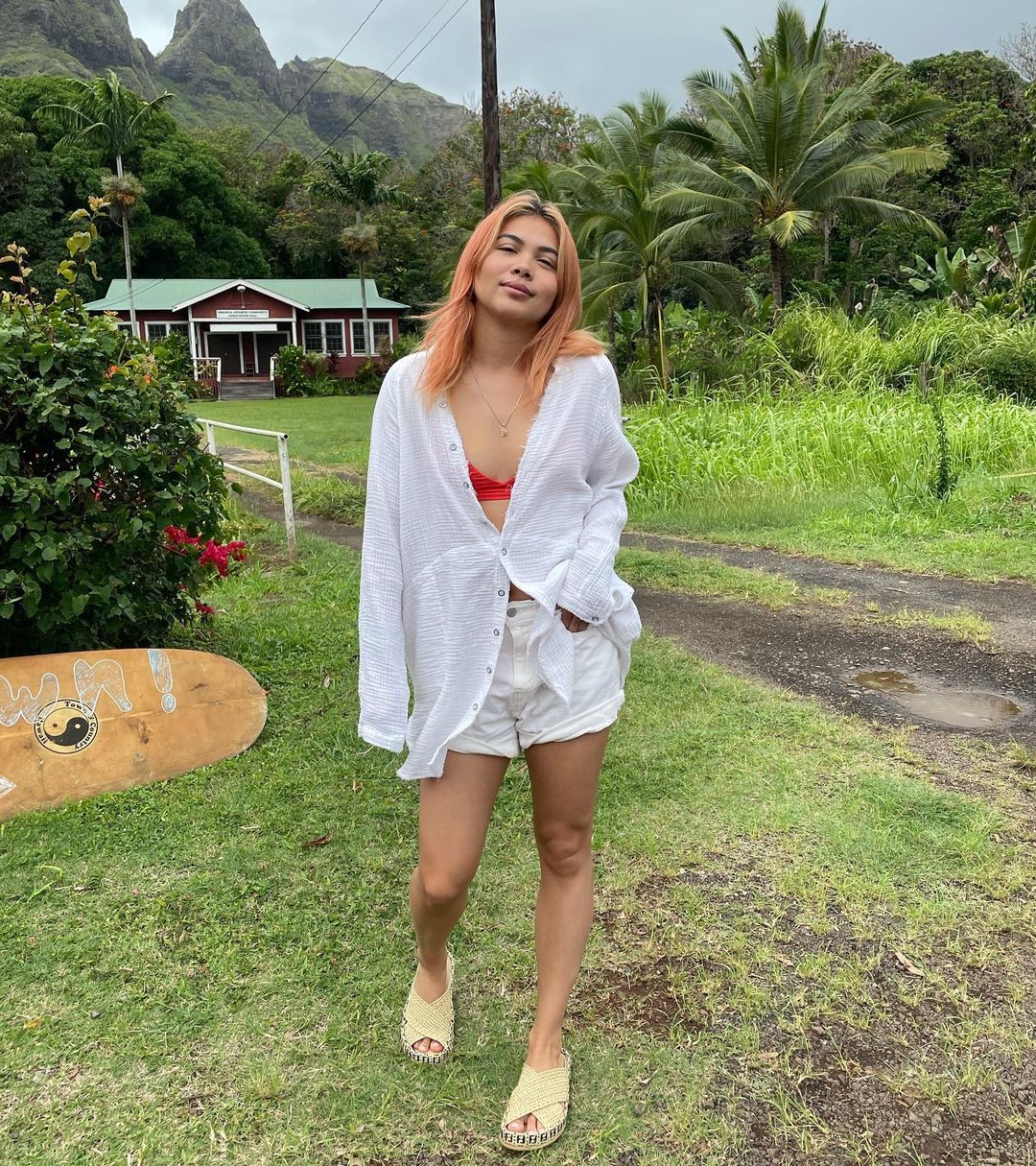 Hayley Kiyoko Feet