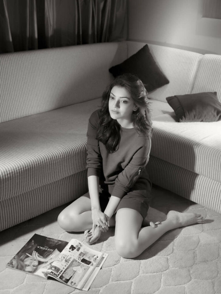 Kajal Aggarwal Feet (5 photos)