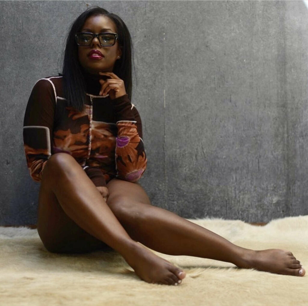 Camille Winbush Feet (3 photos)