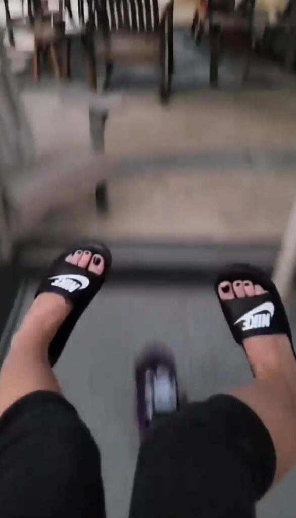 Natalie Osman Feet (2 photos)