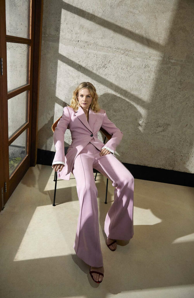 Carey Mulligan Feet (4 photos)