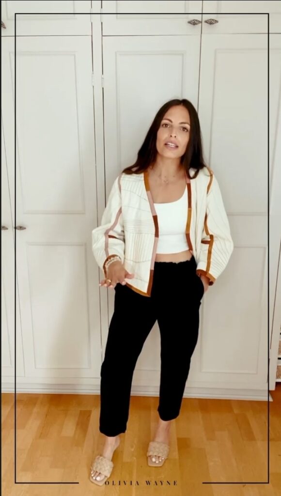 Olivia Wayne Feet (2 images)