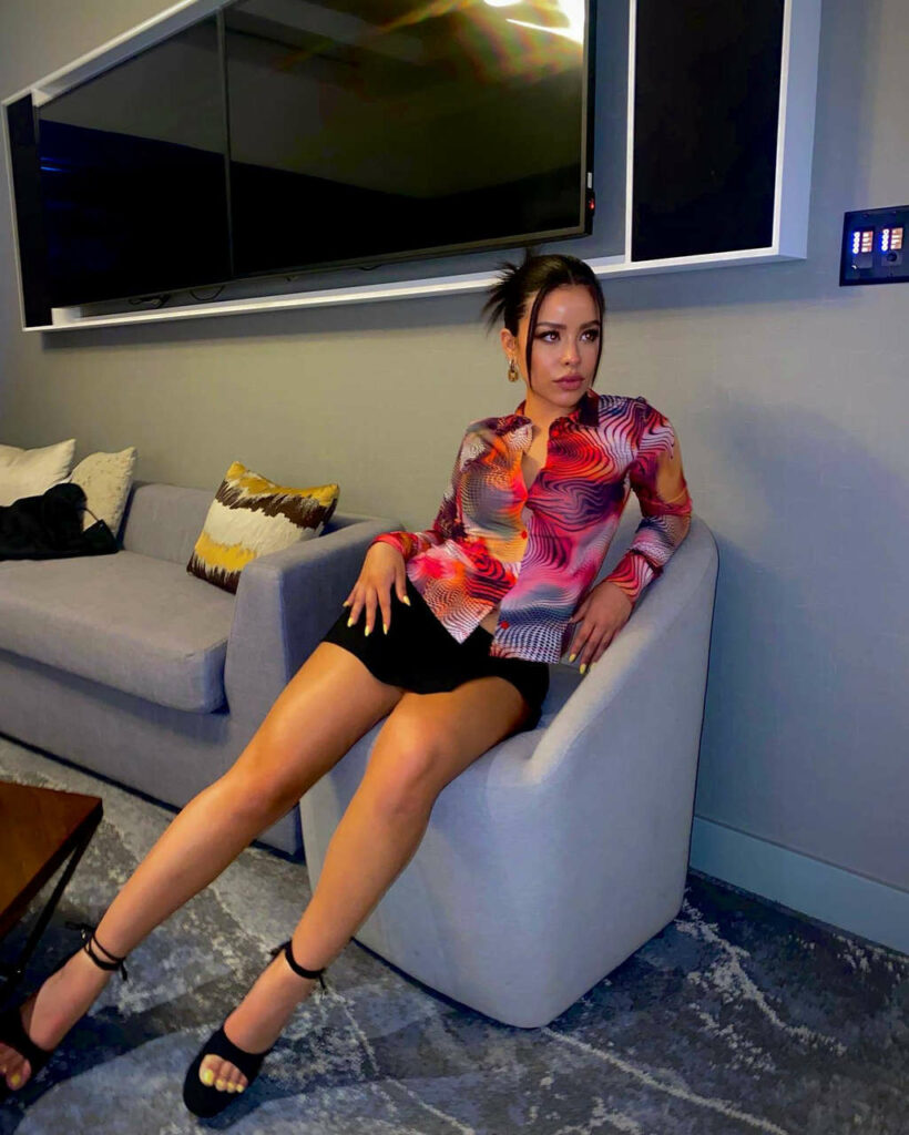 Cierra Ramirez Feet (3 photos)