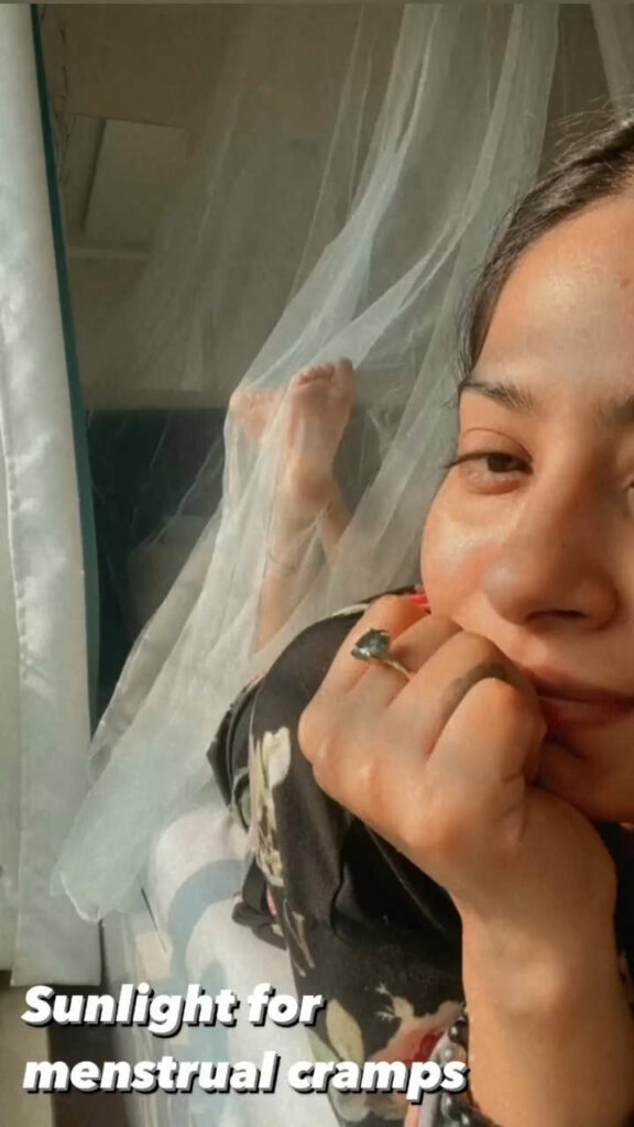 Krishna Mukherjee Feet (3 images)