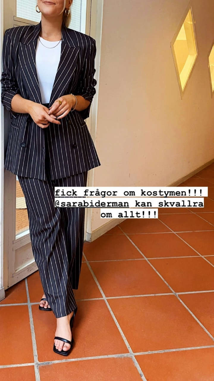 Kristina Petrushina Feet