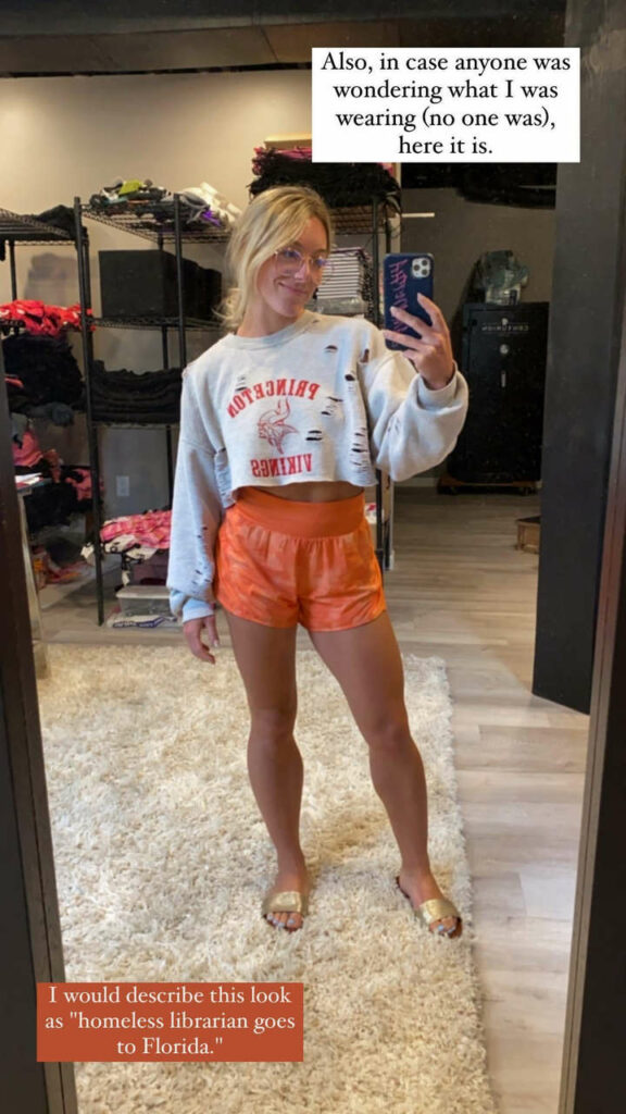 Samantha Peszek Feet (2 photos)
