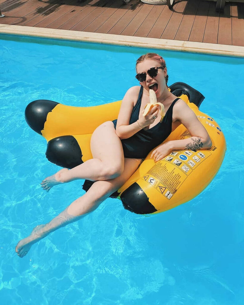 Lex Croucher Feet (2 photos)