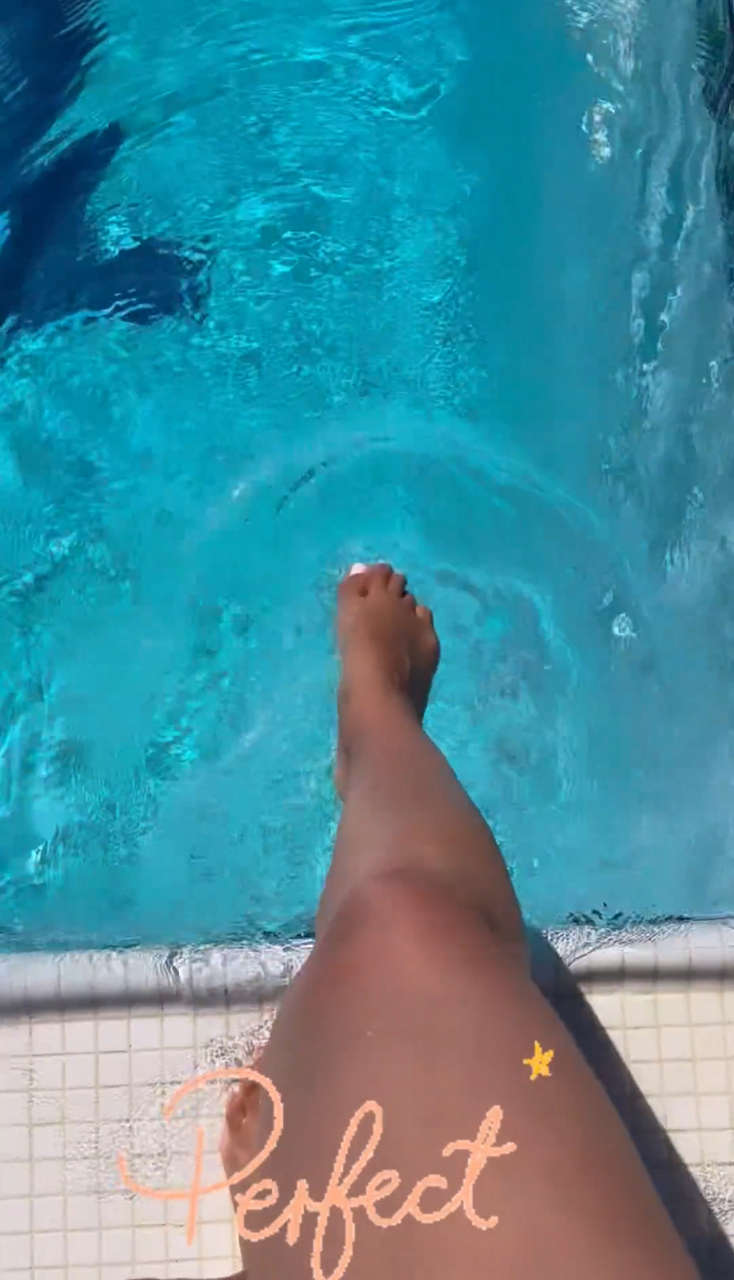 Araksya Karapetyan Feet