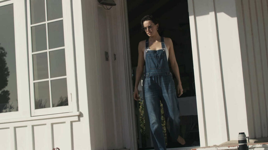 Daisy Ridley Feet (3 images)