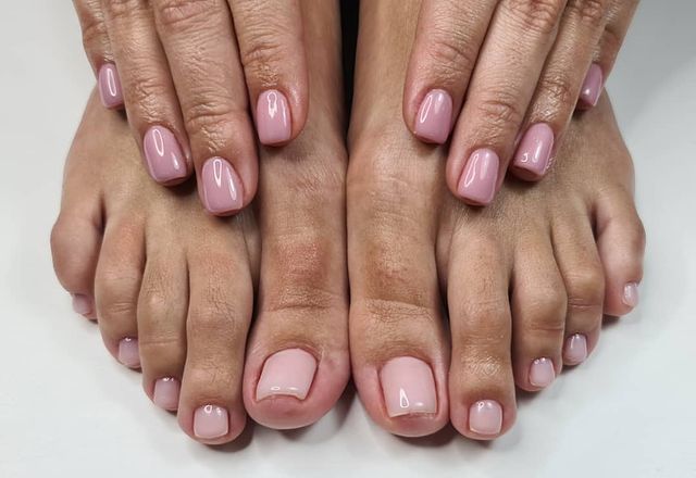 Daniela Alvarado Feet