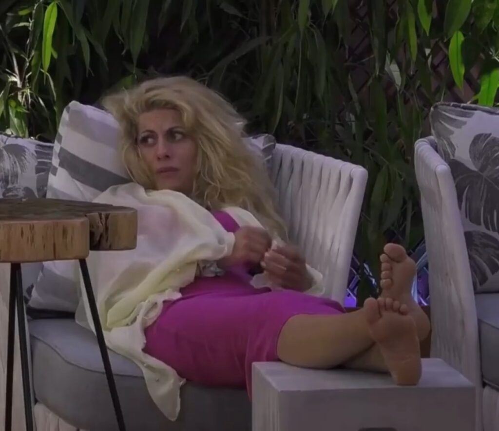 Anna Maria Psycharaki Feet (2 photos)