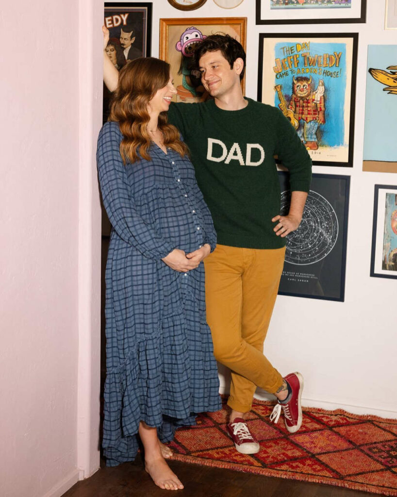 Lauren Lapkus Feet (8 images)