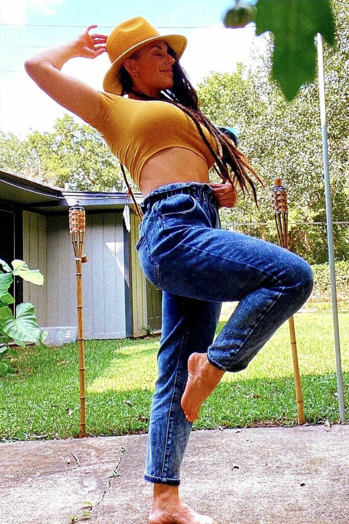 Celeste Bonin Feet (5 photos)