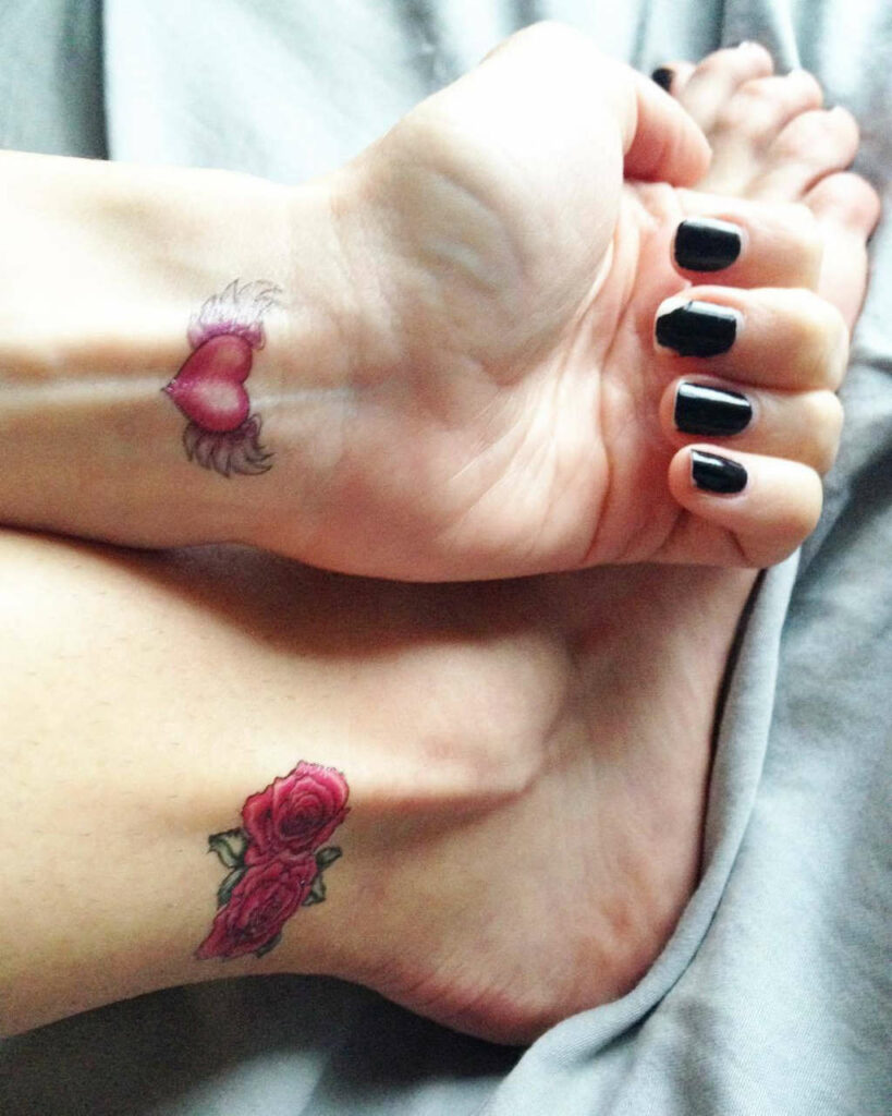 Madeline Blue Feet (15 images)