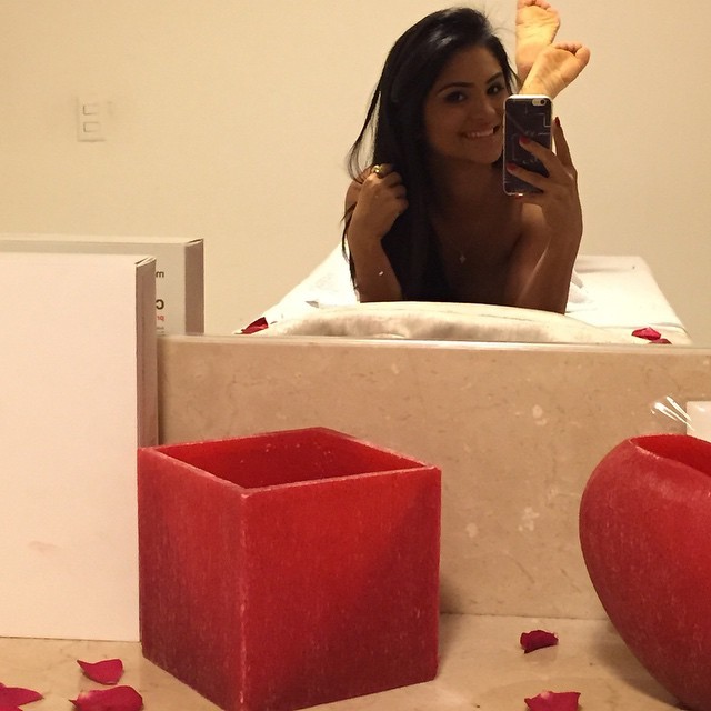 Mileide Mihaile Feet