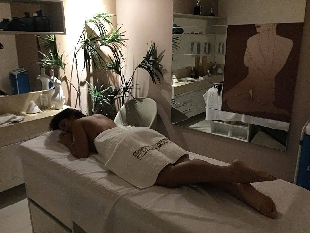 Mileide Mihaile Feet