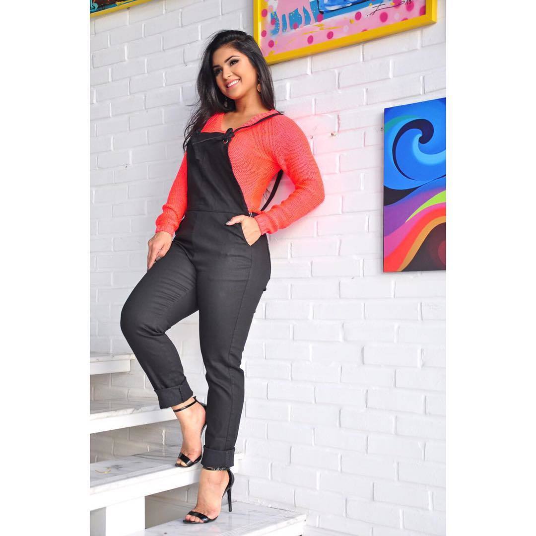 Mileide Mihaile Feet