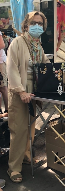 Florence Berthout Feet