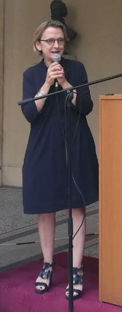 Florence Berthout Feet