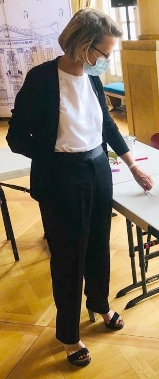 Florence Berthout Feet