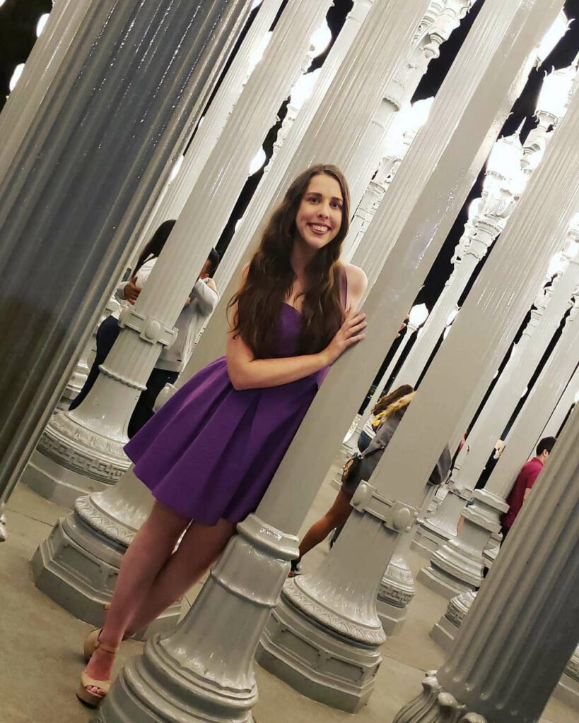 Kira Legg Feet (12 photos)